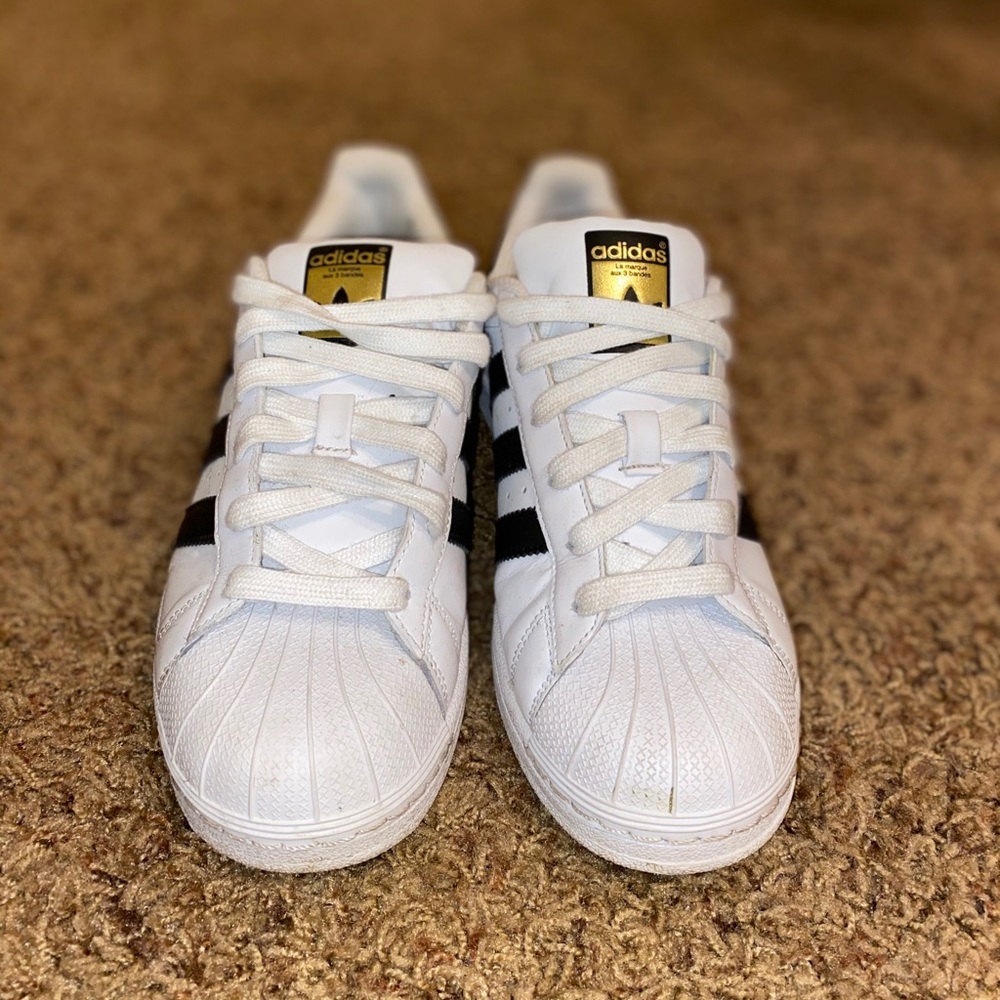 ADIDAS SUPERSTAR